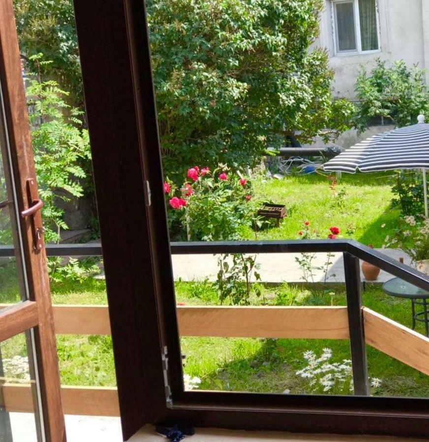 Soso Burduli's Guesthouse Kazbegi Extérieur photo